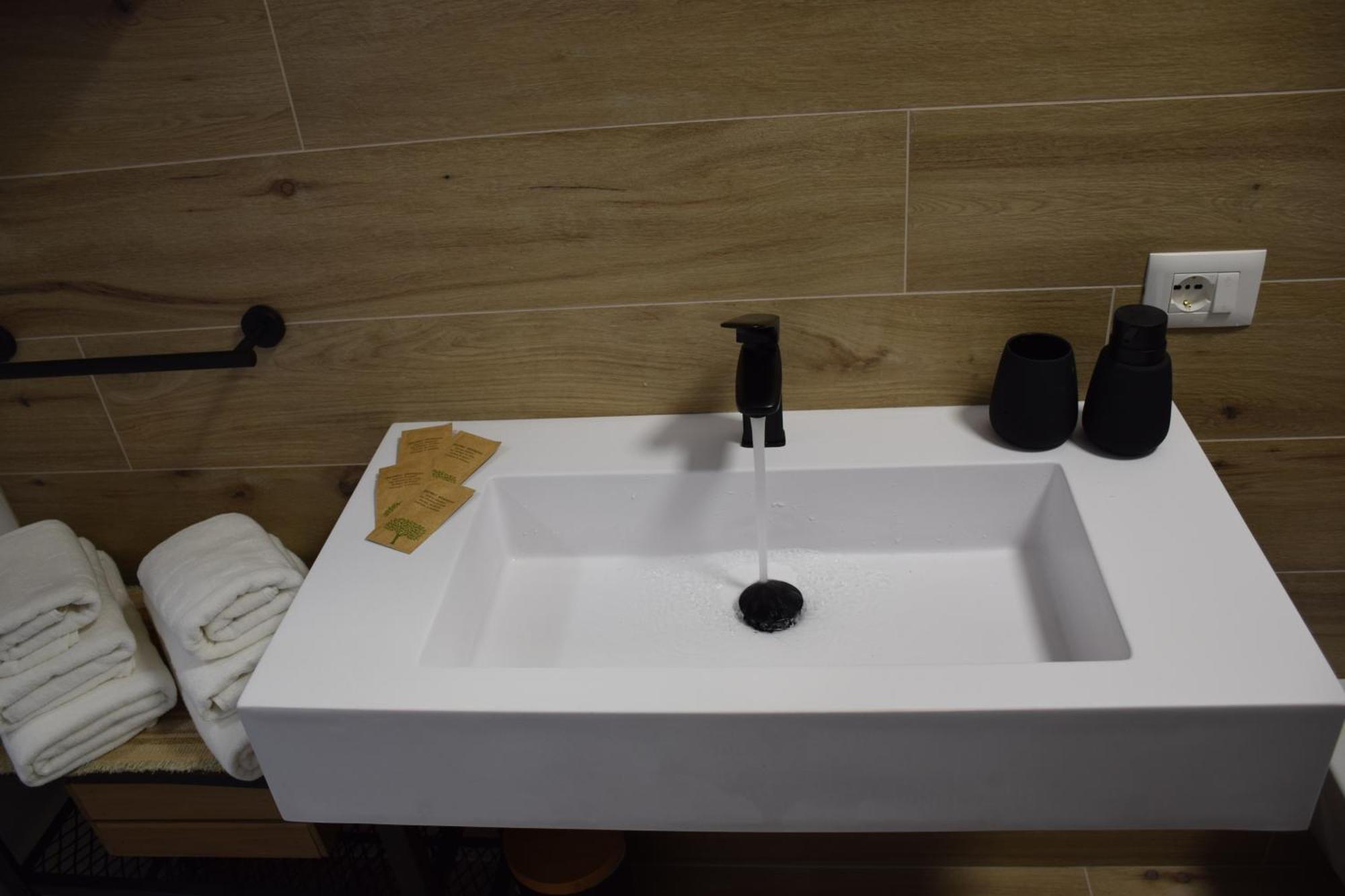 Casa Fornace Apartment Ala Bagian luar foto